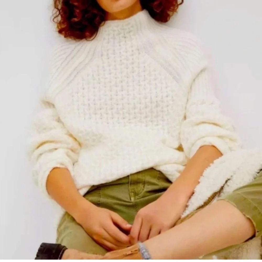 Anthropologie Bia Cream Mock Neck textured balloon sleeve sweater women size M
